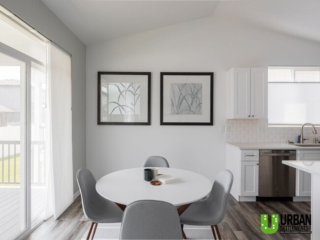 Building Photo - Charming 3-Bedroom Home in North Spokane –...