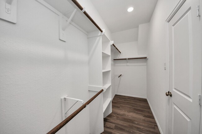 Building Photo - 7319 Bridal Ranch Dr