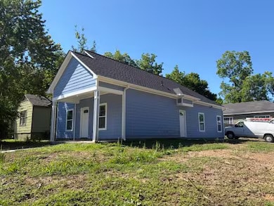 Building Photo - 2584 Tutwiler Ave