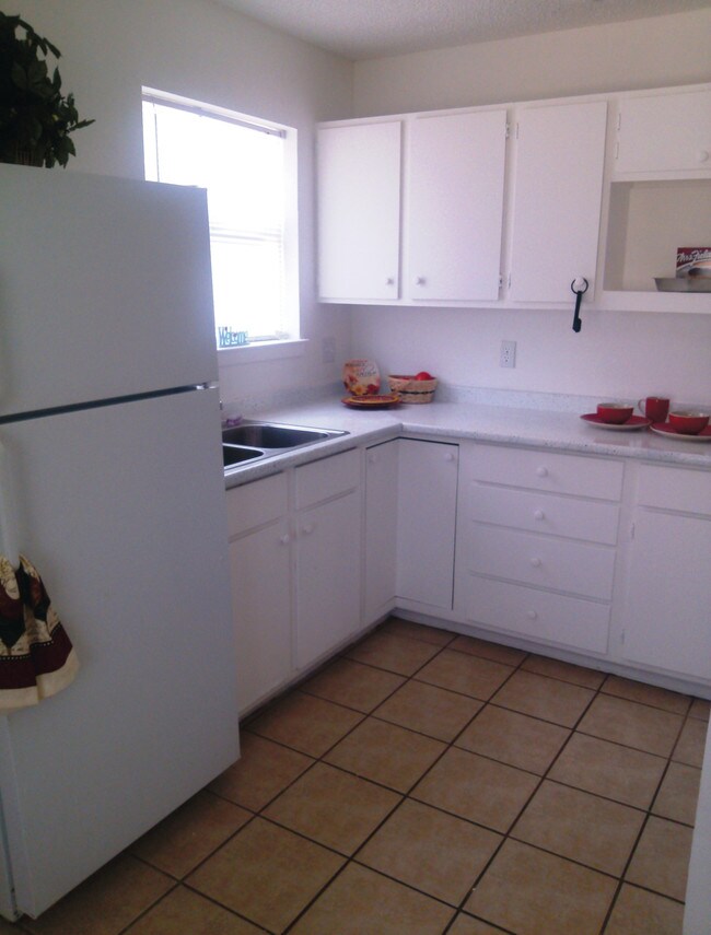 Club View 3907 E Southcross Blvd San Antonio TX 78222 Apartment Finder