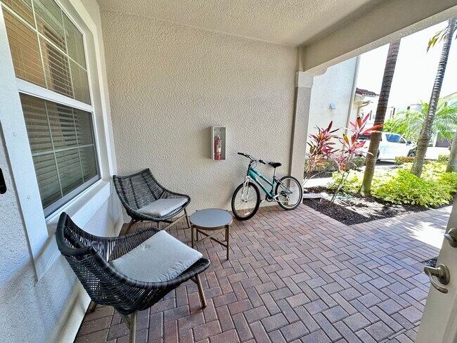 Building Photo - 6532 Monterey Point