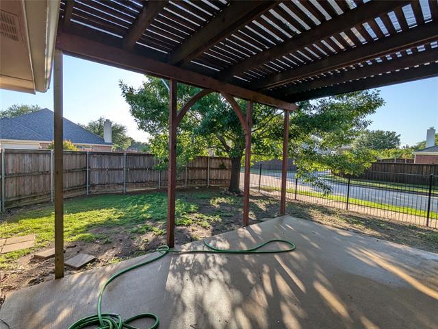 Building Photo - 12393 Hawk Creek Dr