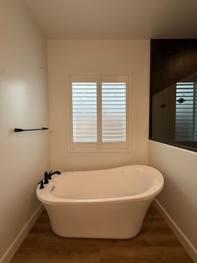 Building Photo - Executive Single-Story Living in Vintage Ranch/Rice Ranch Community