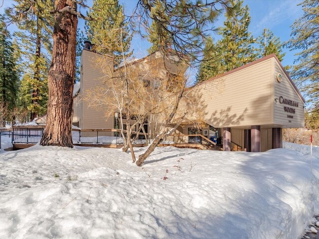 Building Photo - SKI LEASE:  Updated Townhome in Wooded, Central North Lake Location!