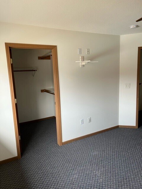 Building Photo - 1201 Eastwood St