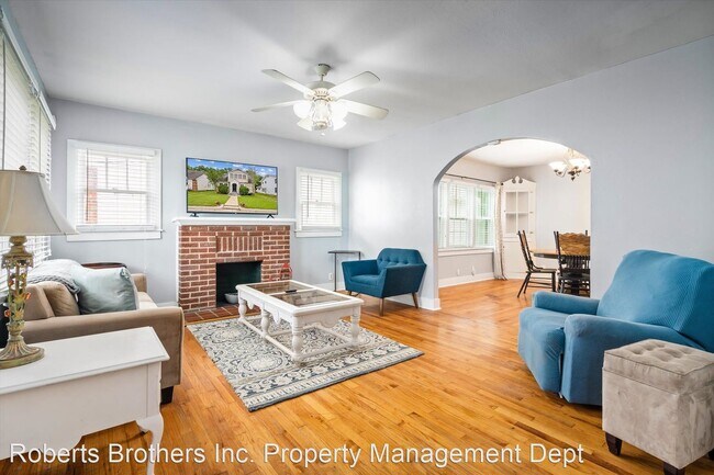 Building Photo - 4 br, 2 bath House - 263 Seminole Street