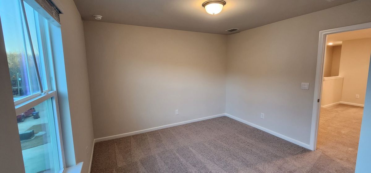 Building Photo - 112 Cedar Ln