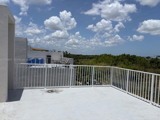 Building Photo - 25680 SW 143rd Path
