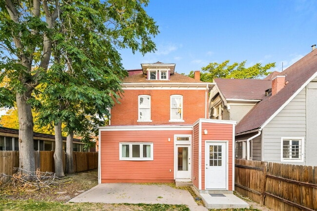 Building Photo - 1650 N Gaylord St