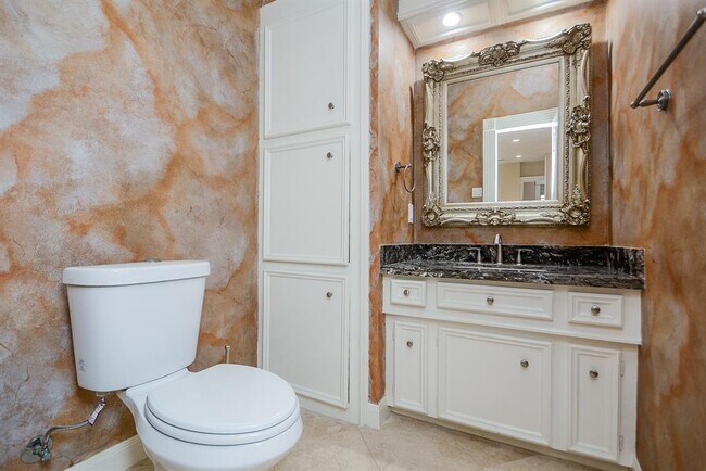 Building Photo - 17407 Widmore Pl