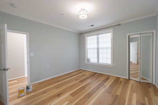 Building Photo - 6495 Tayack Pl