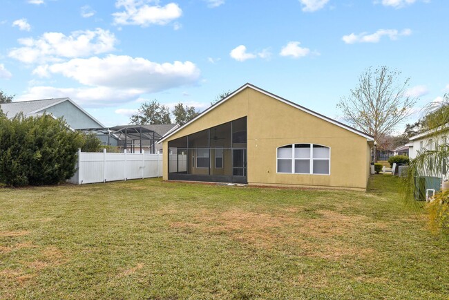 Building Photo - Spacious 3-Bedroom, 2-Bath Home for Rent i...