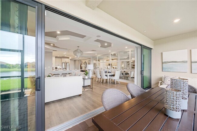 Building Photo - 15256 Zeno Wy