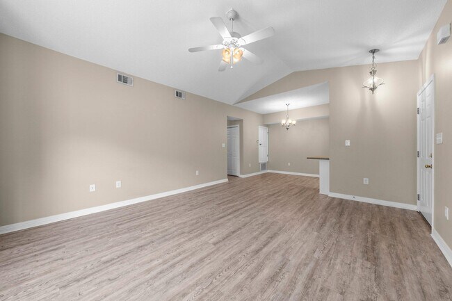 Building Photo - 1501 Partin Dr N