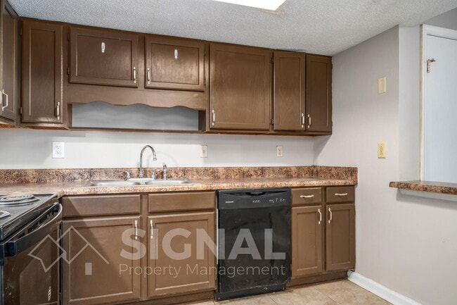 Building Photo - 1267 Magnolia Pl