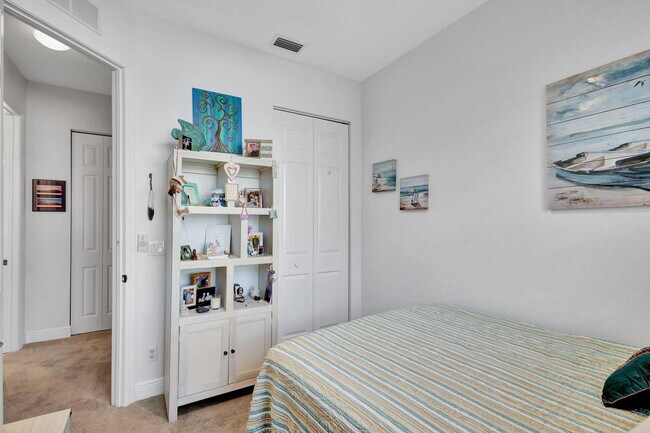 Building Photo - 4345 Parkside Dr