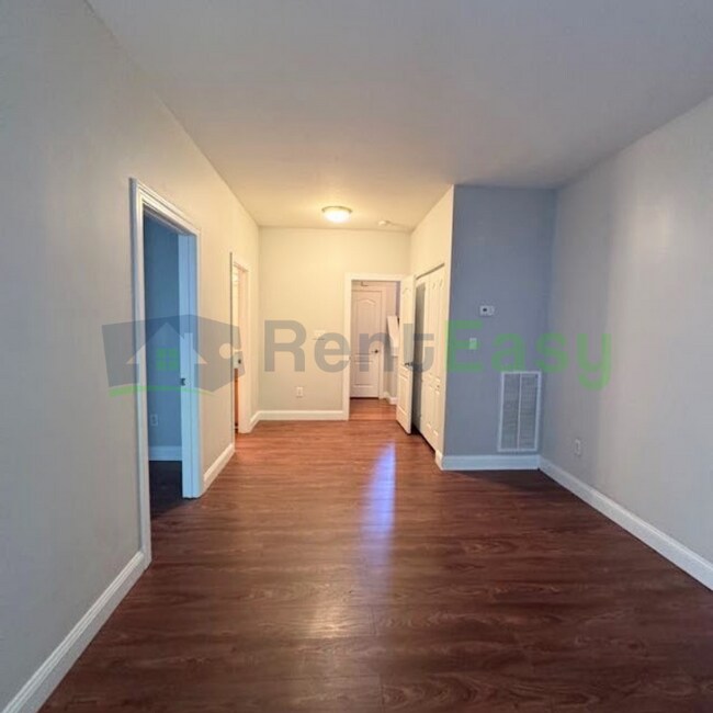 Building Photo - 4405 Harlesden Dr