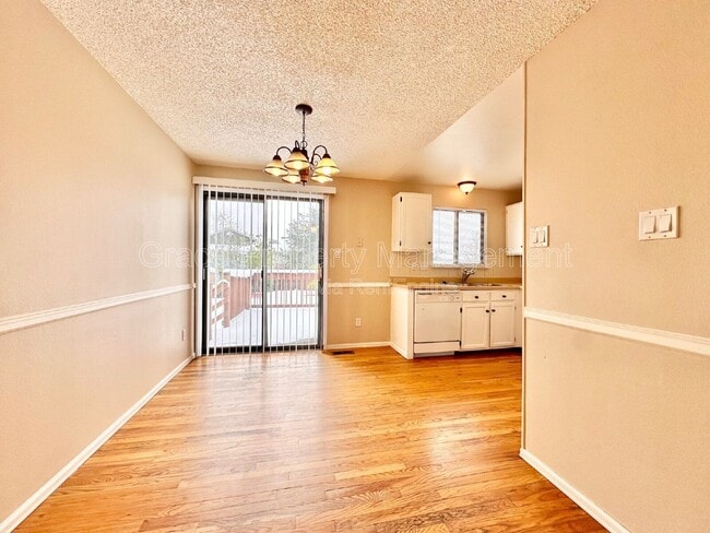 Building Photo - 12205 Bellaire St