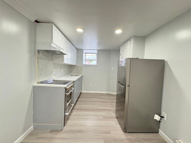 Unit 3 - 42 Dwight St