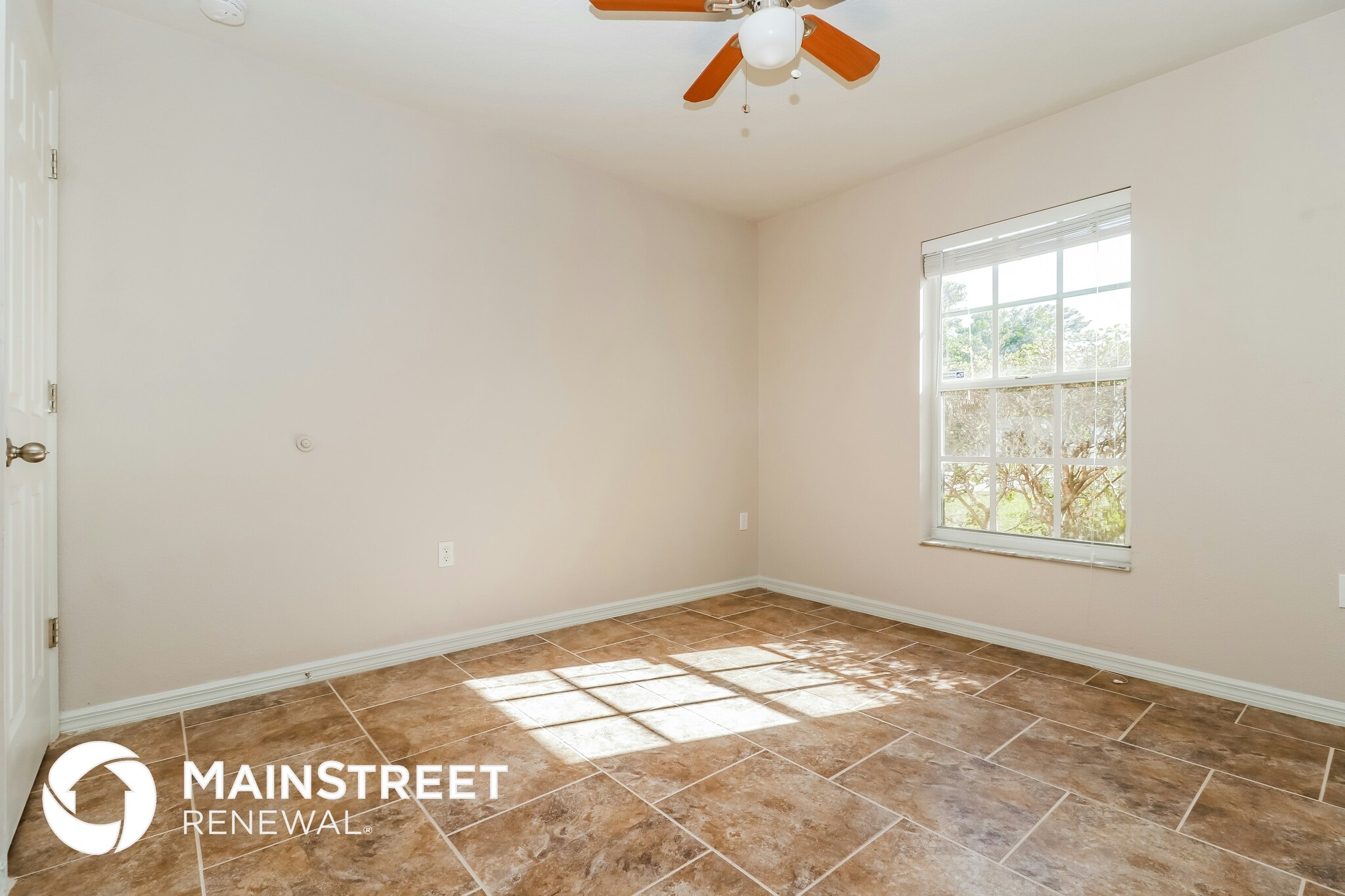 Building Photo - 1701 Larkin Rd