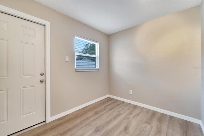 Building Photo - 1462 Cleveland St