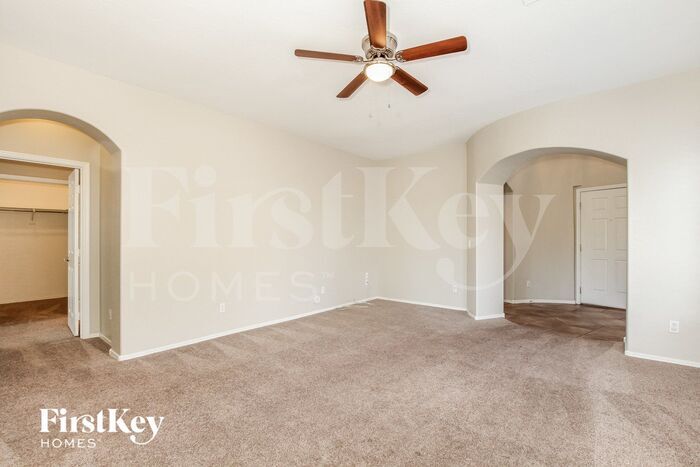 Building Photo - 14807 W Wethersfield Rd