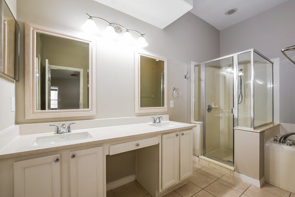 Building Photo - 4926 Walnut Ridge Dr