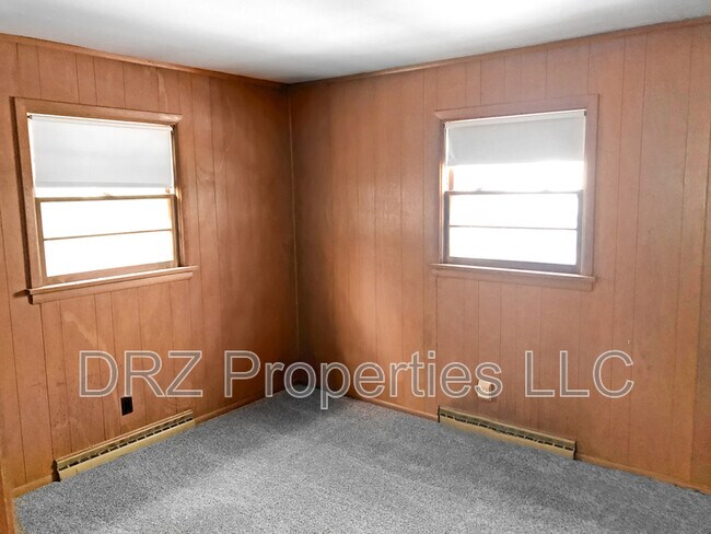 Building Photo - 1942 Richmond St NW