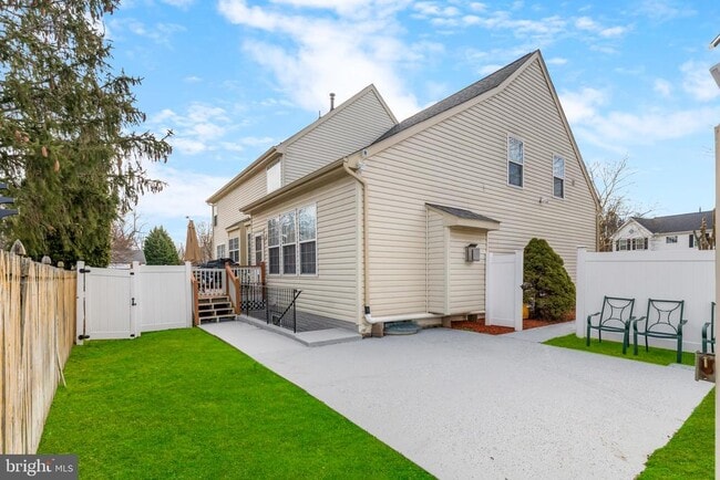 Building Photo - 3108 Appian Way