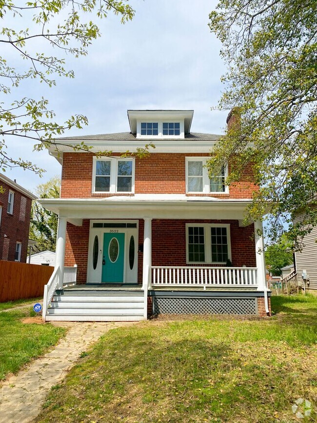 Building Photo - Newly Renovated 1 Bed 1 Bath in Northside