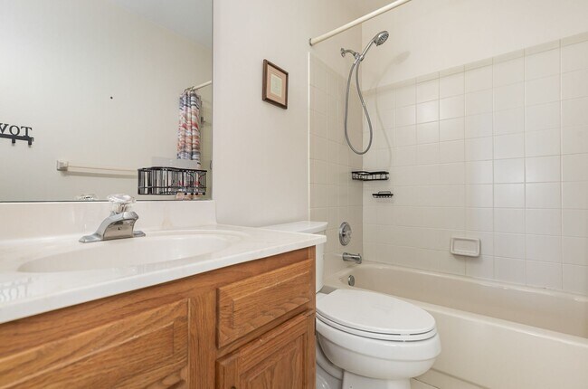 Building Photo - WATERFRONT RENTAL PROPERTY