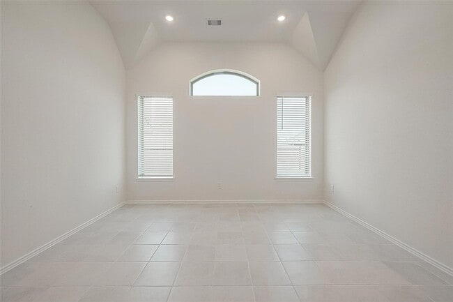 Building Photo - 1303 Munson Valley Rd