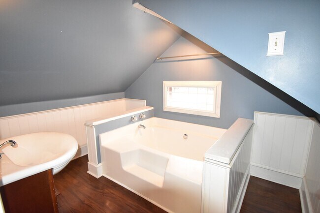 Building Photo - Coming Soon~3 Bedroom and 2 Bath Home- Bonus Room (Pets Considered)