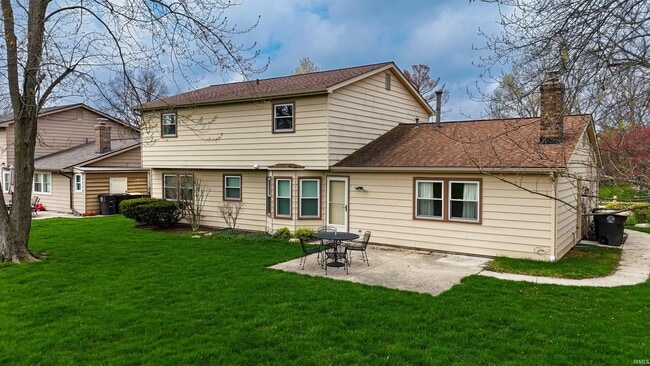 Building Photo - 7104 Tanbark Ln