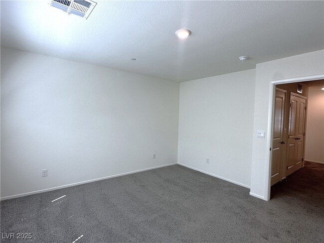 Building Photo - 9927 Saffron Hls St