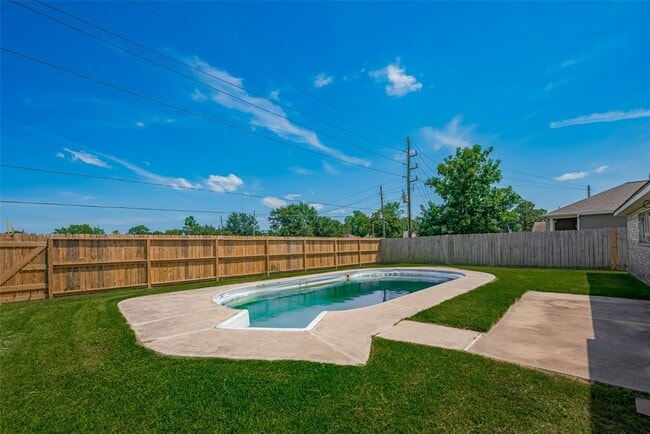Building Photo - 10306 Jillana Kaye Dr