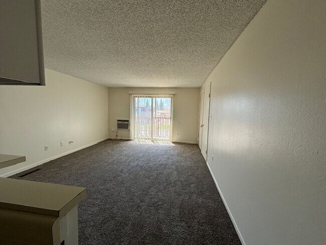 Building Photo - 2412 Pattison Ave