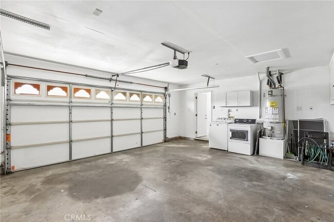 Building Photo - 17151 Hague Ln