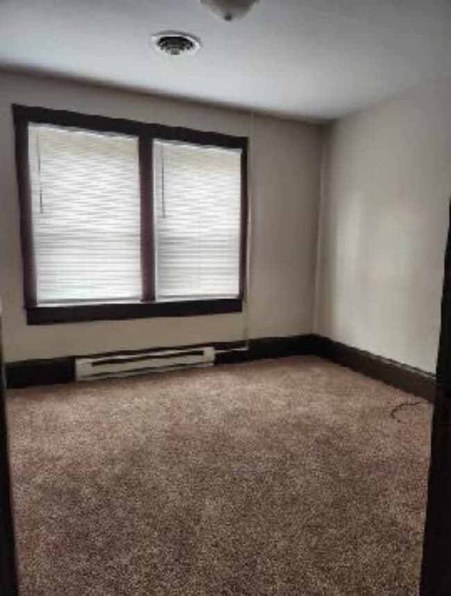 Building Photo - 2613 Meadows St NW