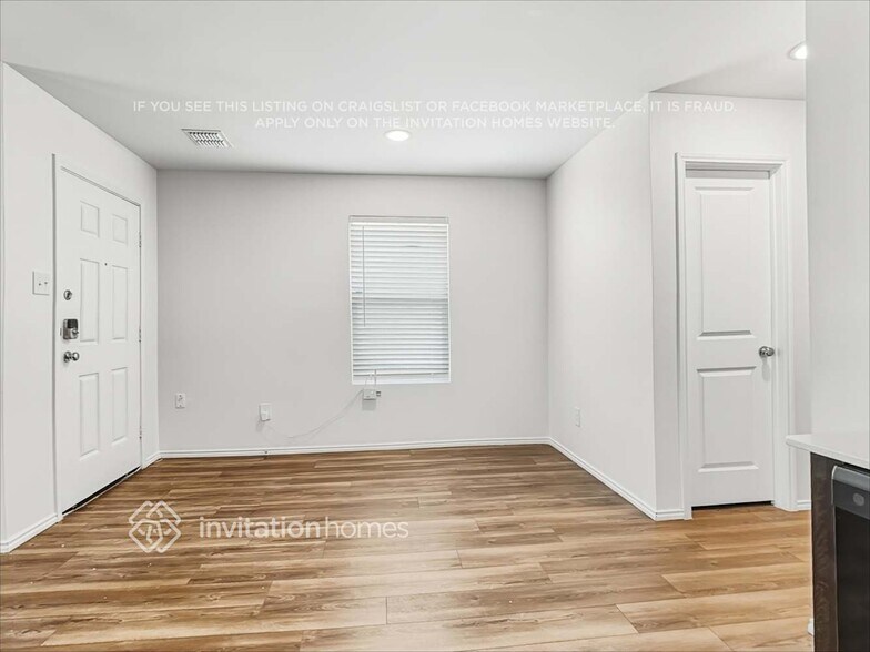 Building Photo - 3050 Wallace Wls Ct