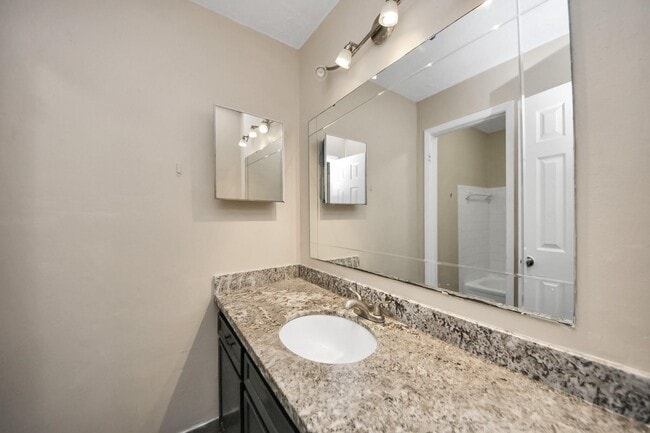 Building Photo - 21039 Northern Colony Ct