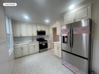 Building Photo - 1222 Simpson St