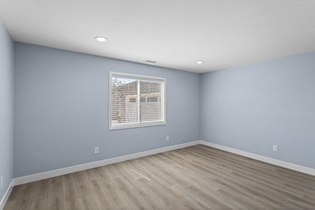 Building Photo - 8996 Newport Ave