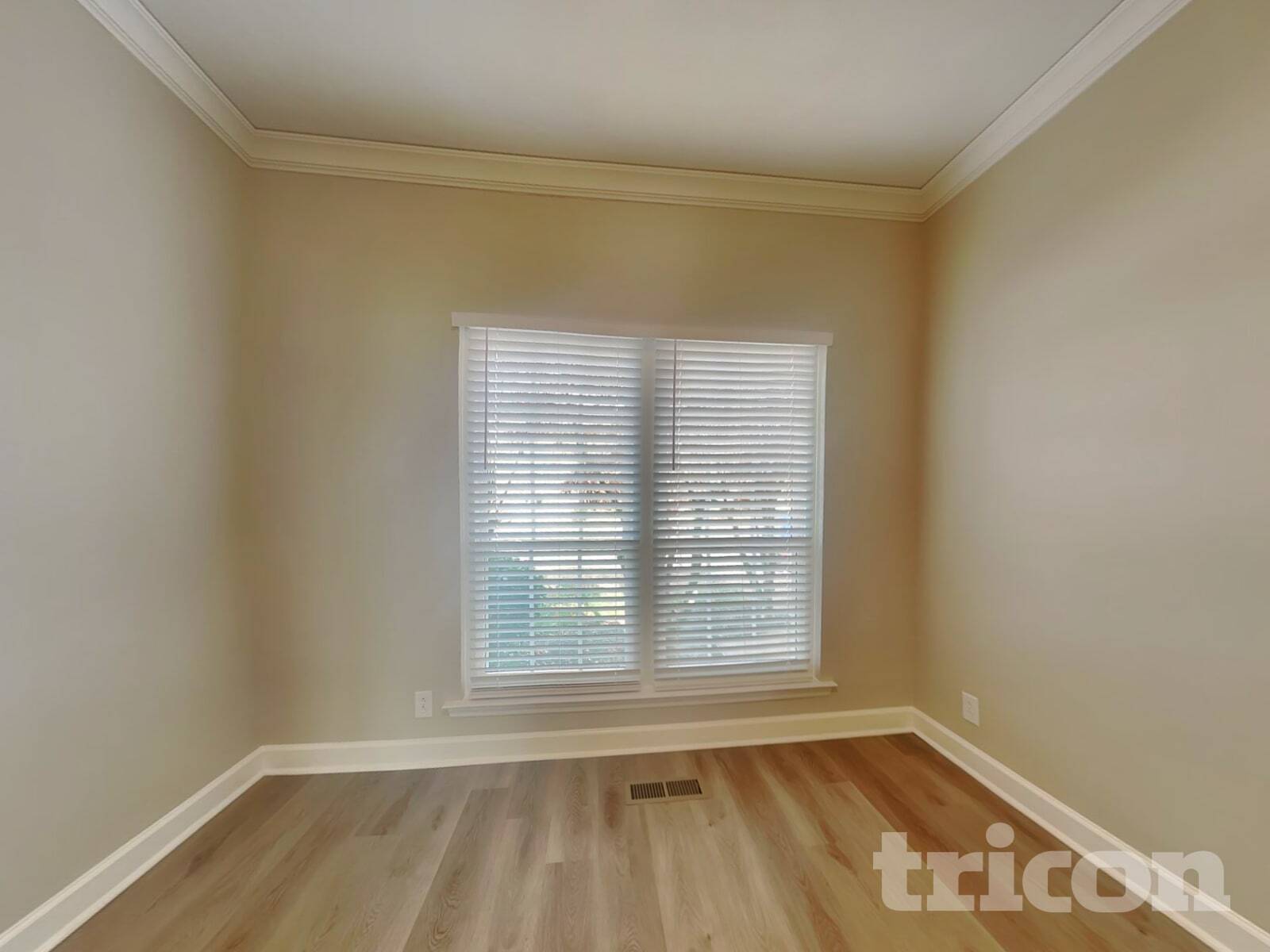 Building Photo - 6640 Sugar Valley Dr