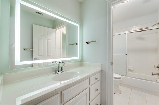 Building Photo - 7444 Primrose Dr