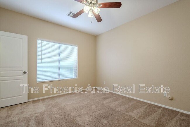 Building Photo - 29189 N Shannon Dr