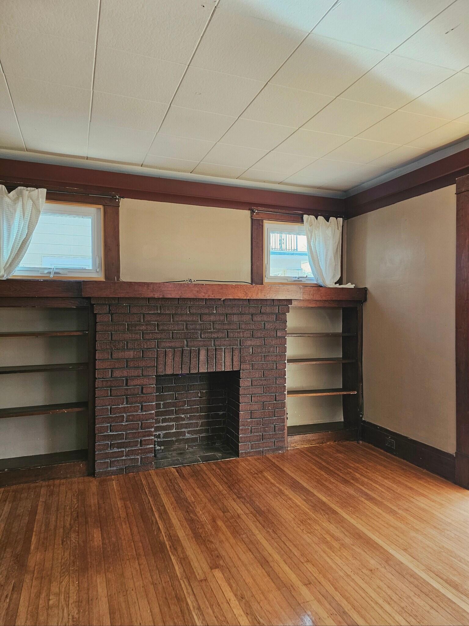 Building Photo - 148 Nassau Ave