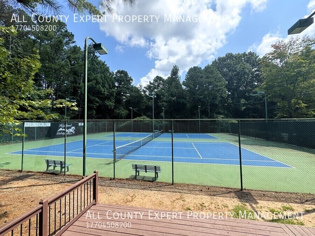Building Photo - 11820 Highland Colony Dr
