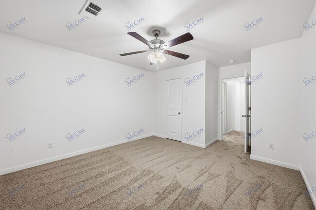 Building Photo - 238 Enchanted Way