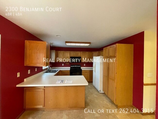 Building Photo - 2300 Benjamin Ct